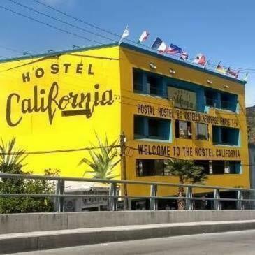 Hostel California Tijuana Ngoại thất bức ảnh